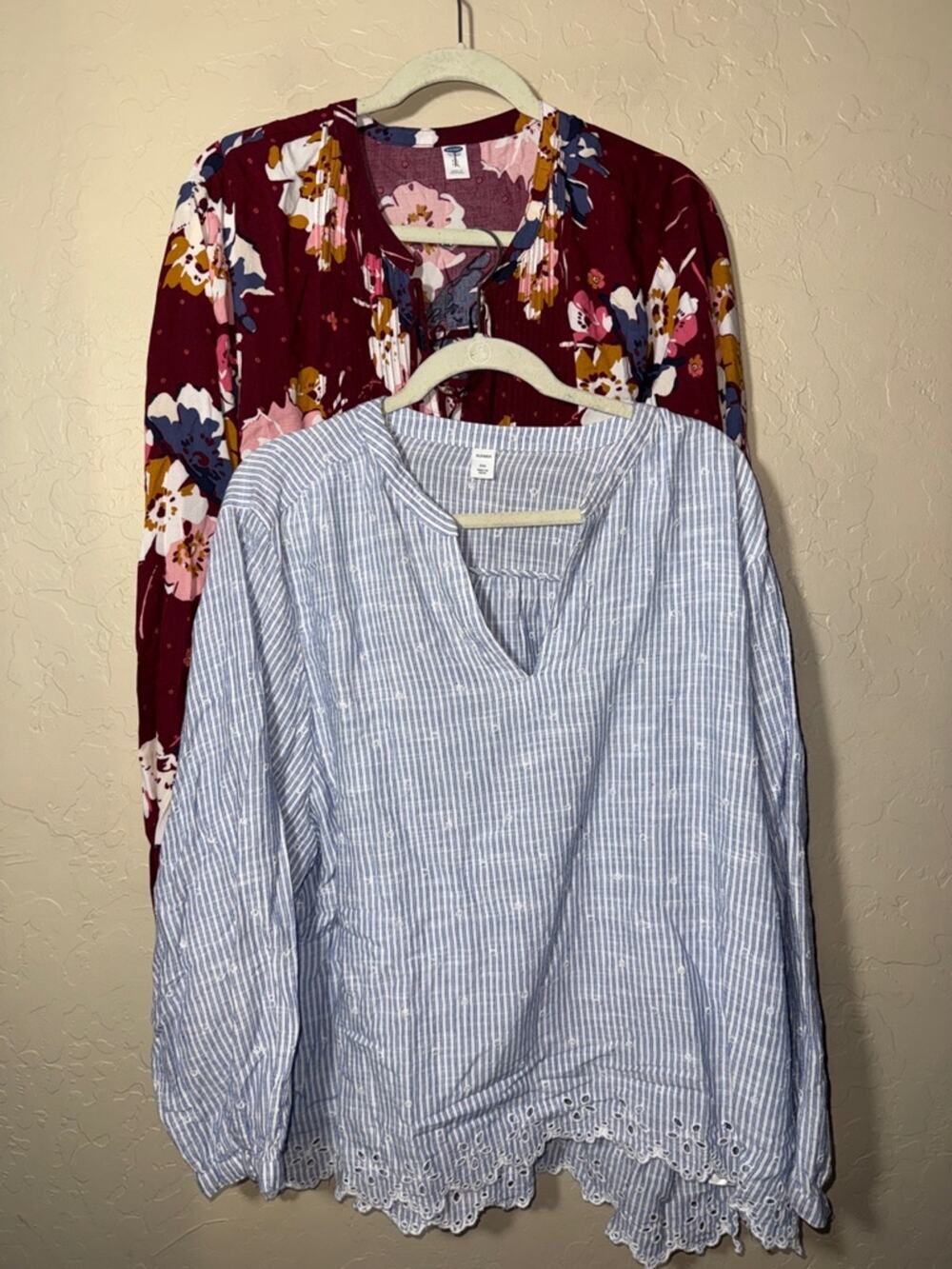 Old navy plus size XXL peasant tops set of 2
